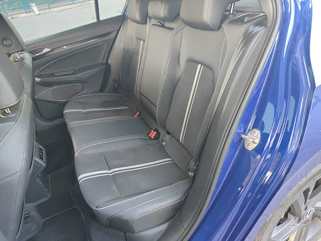 Volkswagen Golf — миниатюра 17