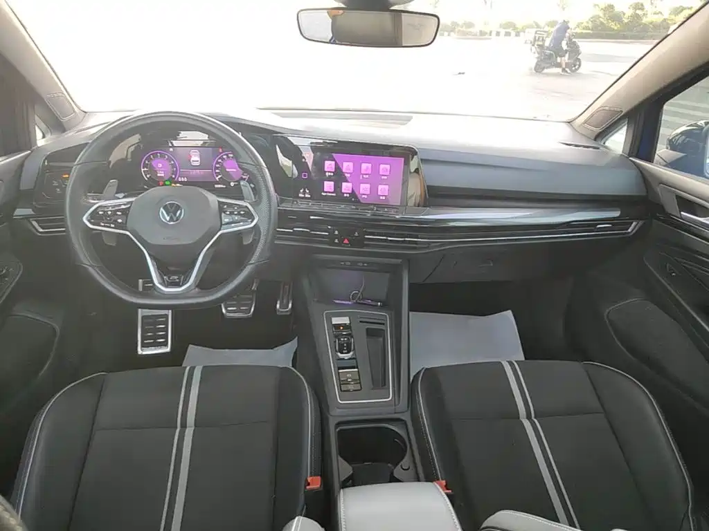 Volkswagen Golf — миниатюра 10