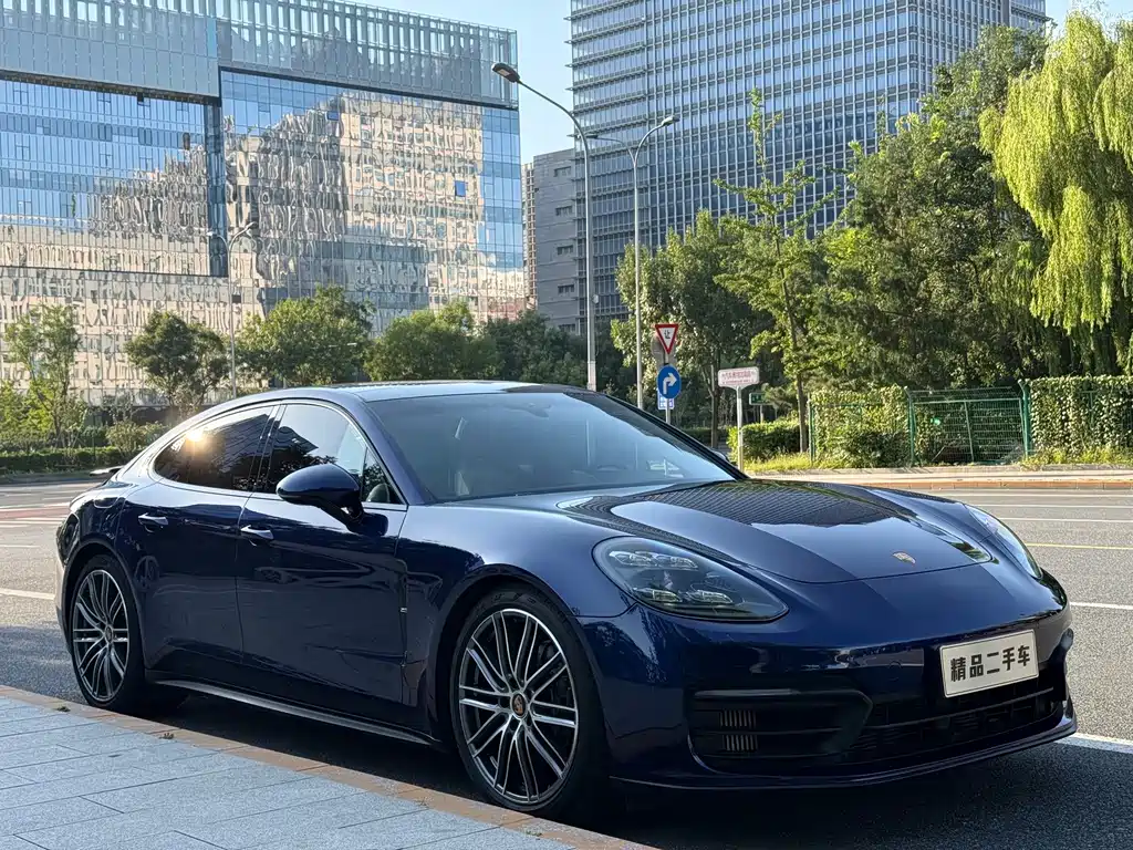 Porsche Panamera — миниатюра 5