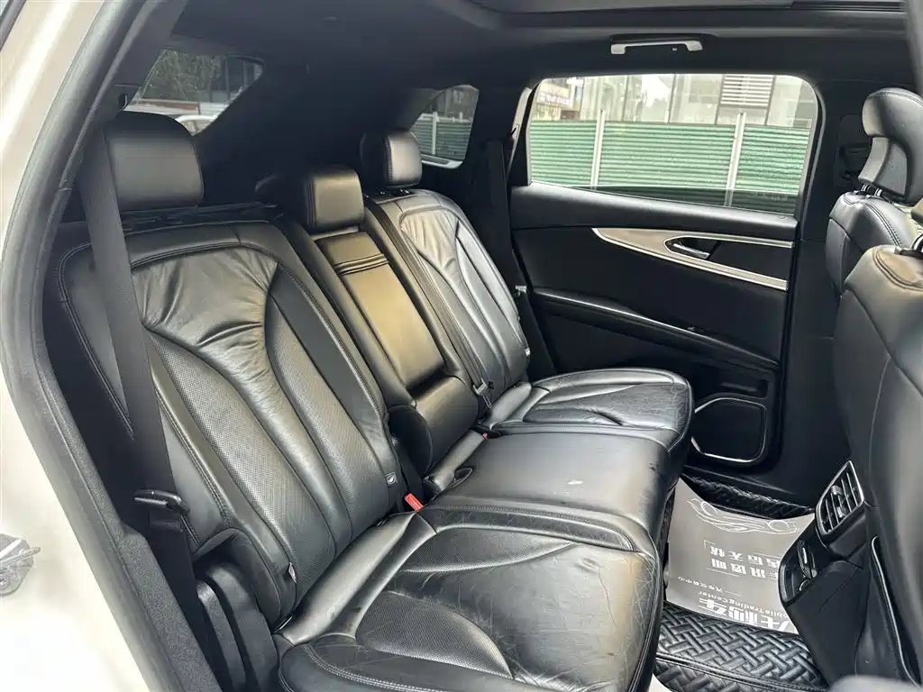 Lincoln Nautilus 2019 2.0T Premium VI