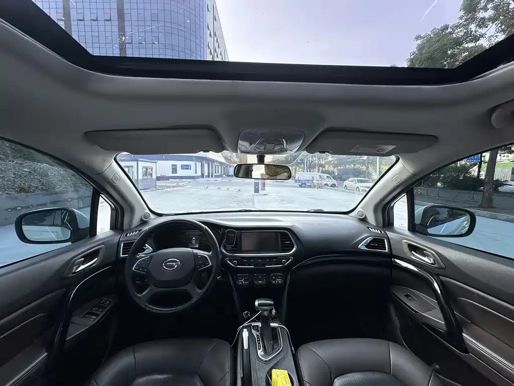 GAC GS4 2015 200T G-DCT Luxury