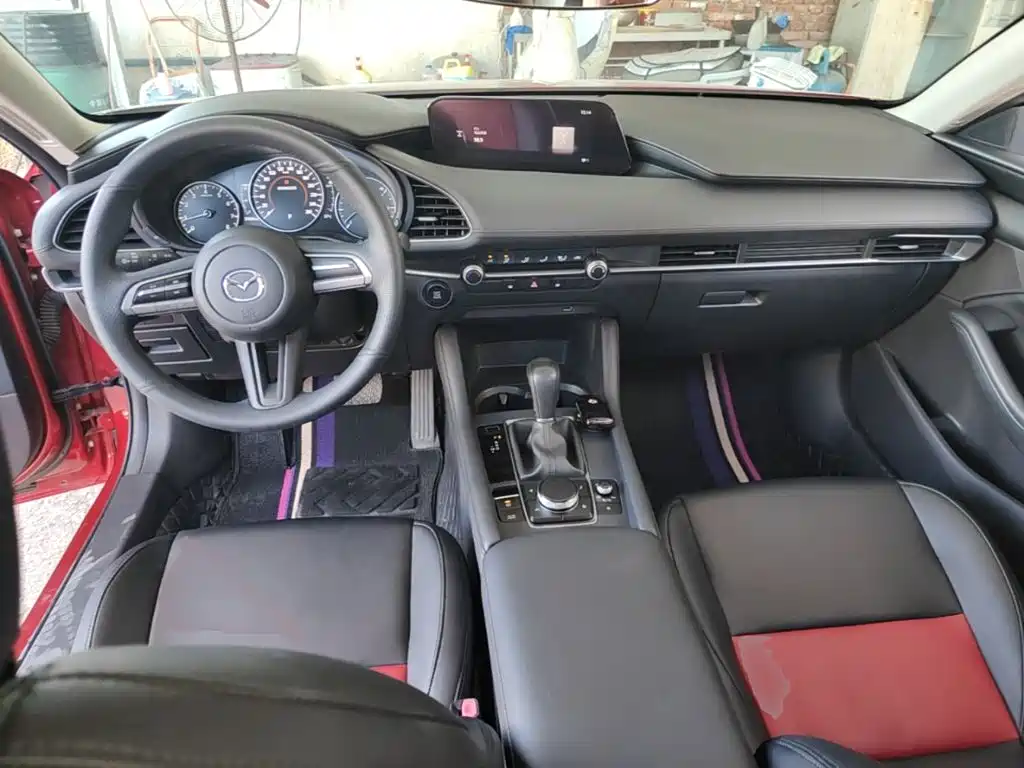 Mazda 3 Axela — миниатюра 10