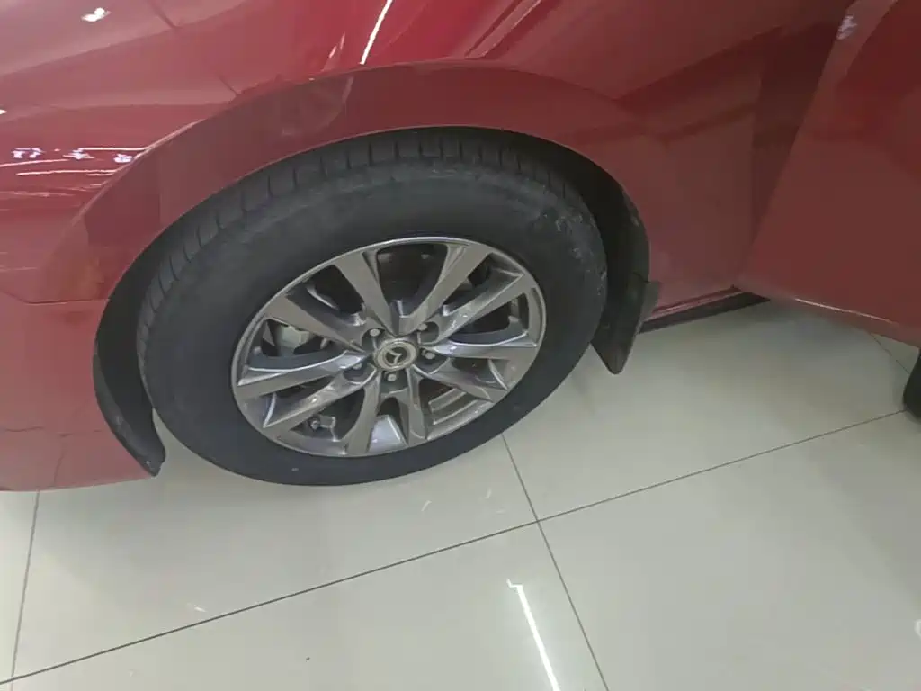 Mazda 3 Axela — миниатюра 23