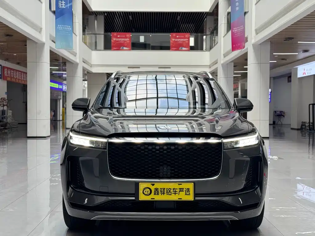 Li Auto Li ONE — миниатюра 2