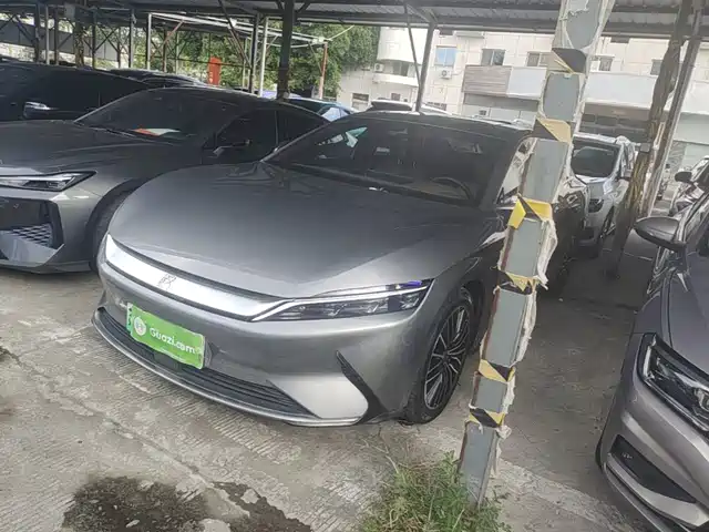 2022 BYD Han