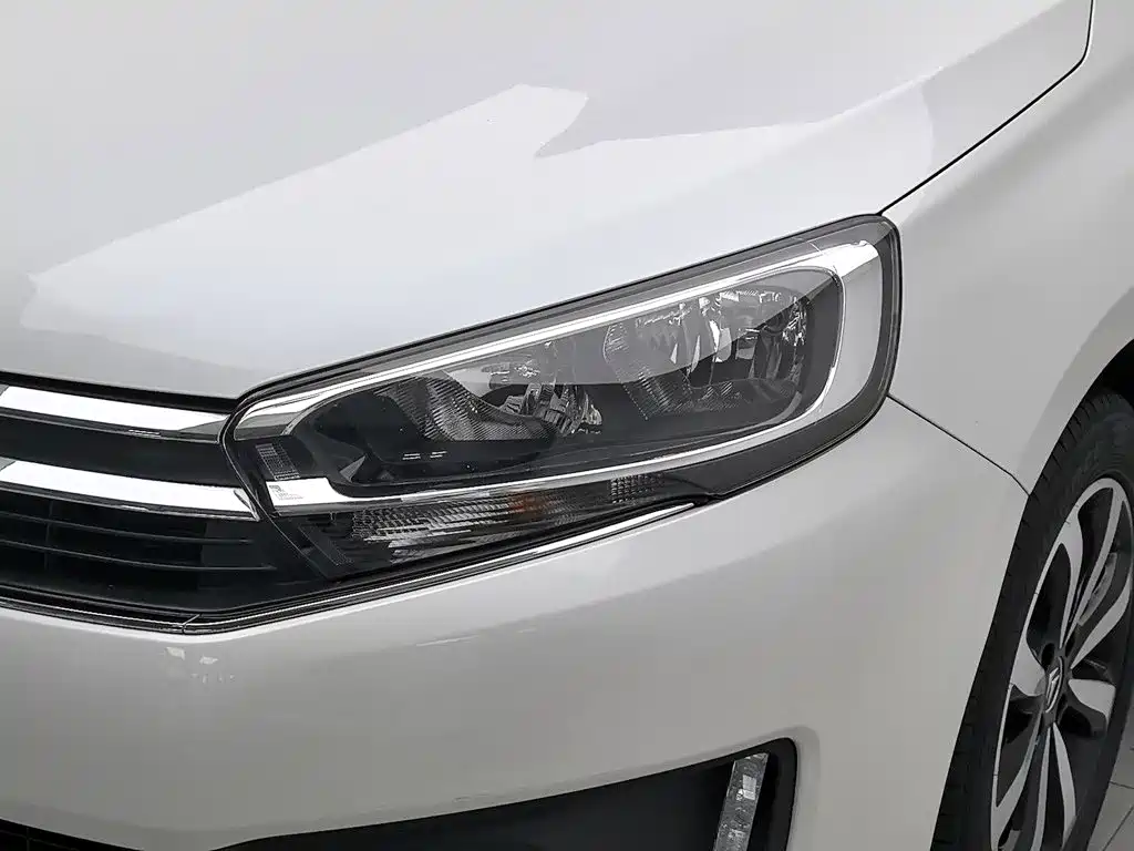 Citroen C4 — миниатюра 7