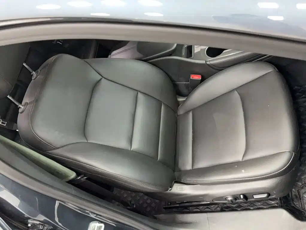Chevrolet Malibu XL — миниатюра 11