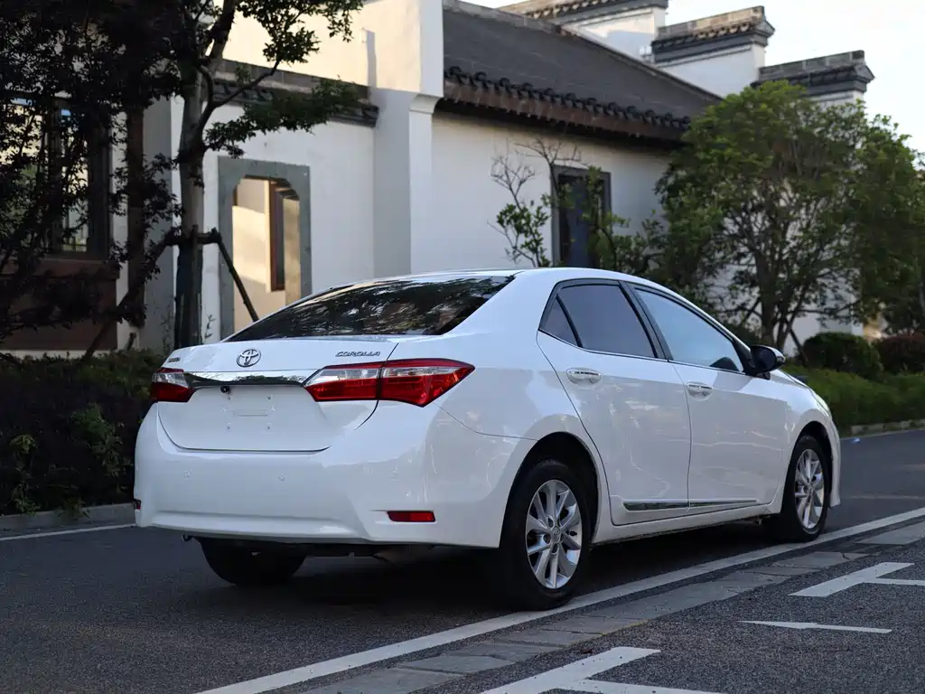 Toyota Corolla 2014 1.6L CVT GL-i