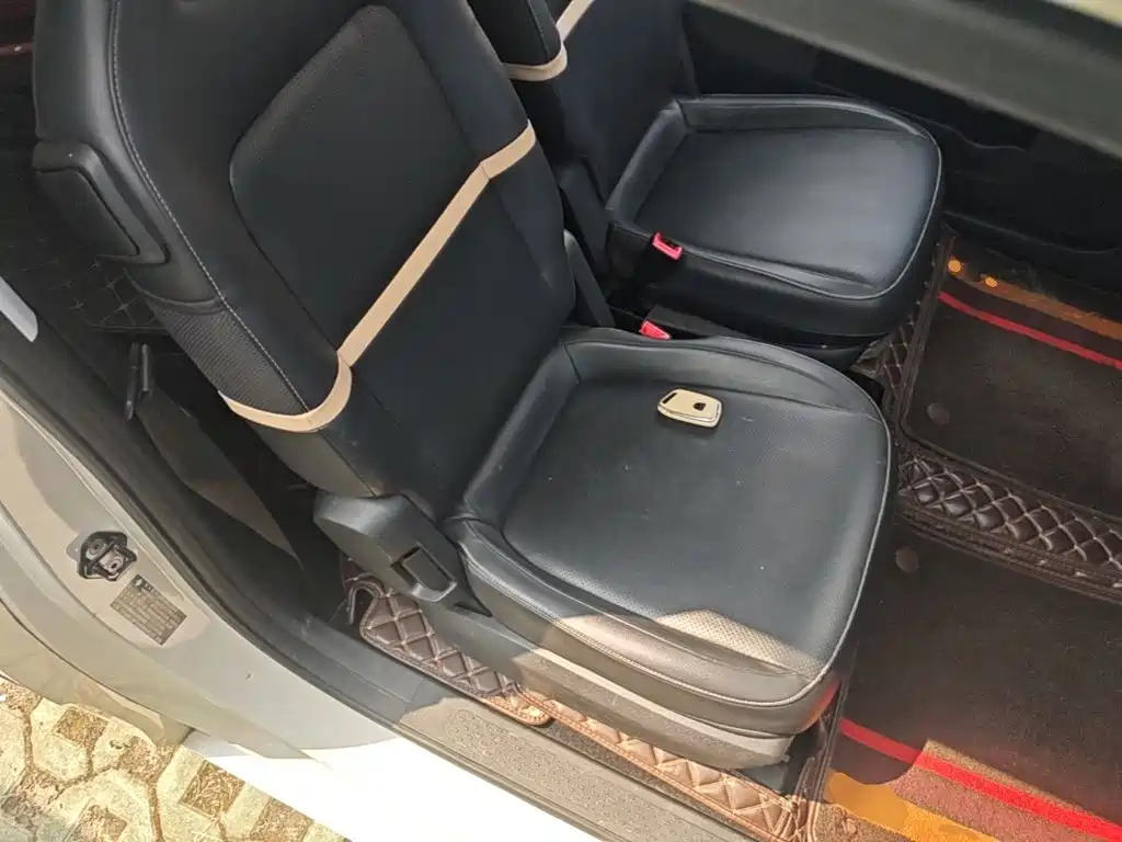 Baojun KiWi EV — миниатюра 25