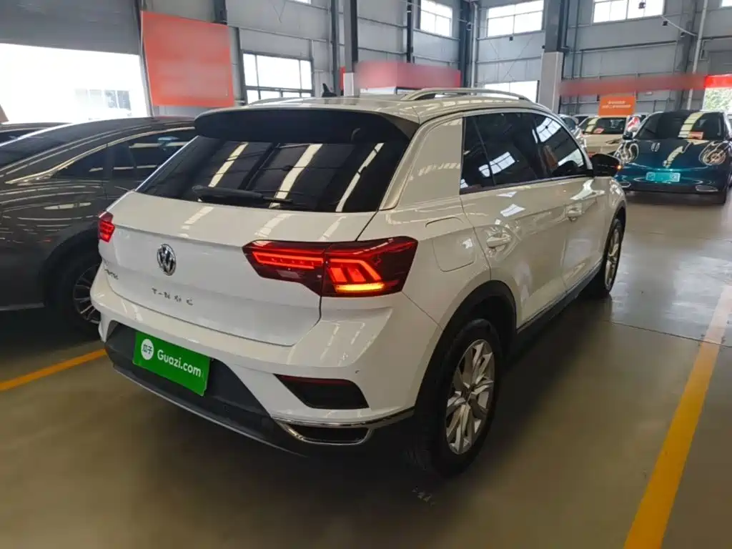 Volkswagen T-Roc — миниатюра 7