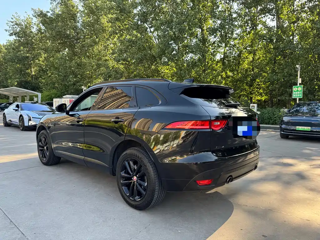 Jaguar F-Pace 2019 2.0T R-Sport Sport