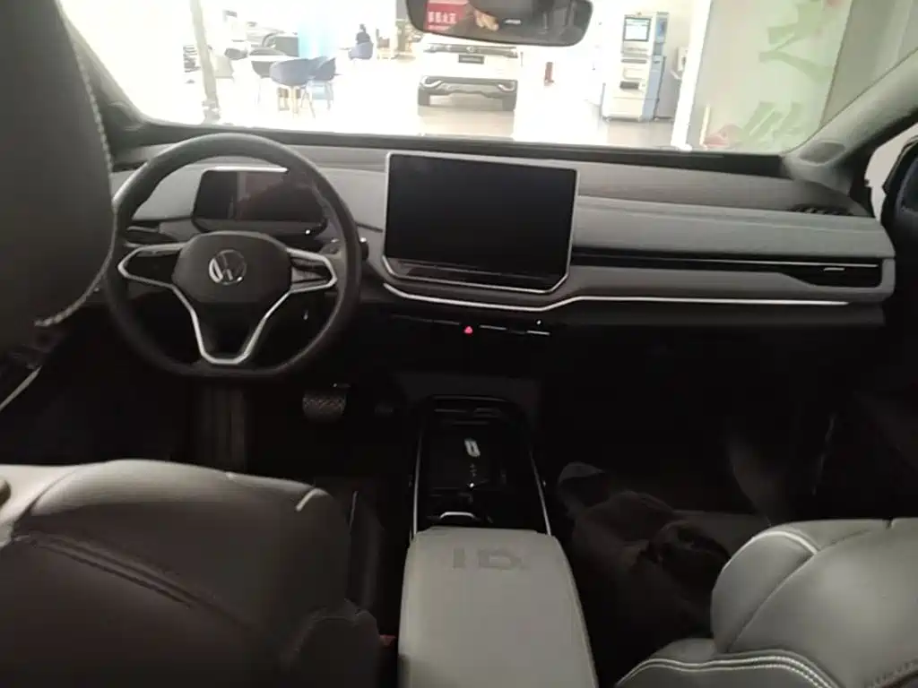Volkswagen ID.4 X — миниатюра 15