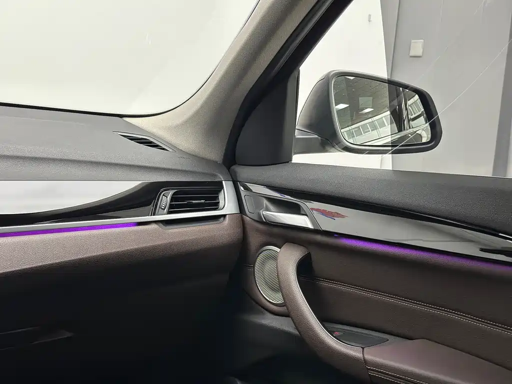 BMW X1 — миниатюра 31