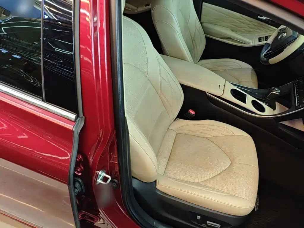 Toyota Avalon — миниатюра 25