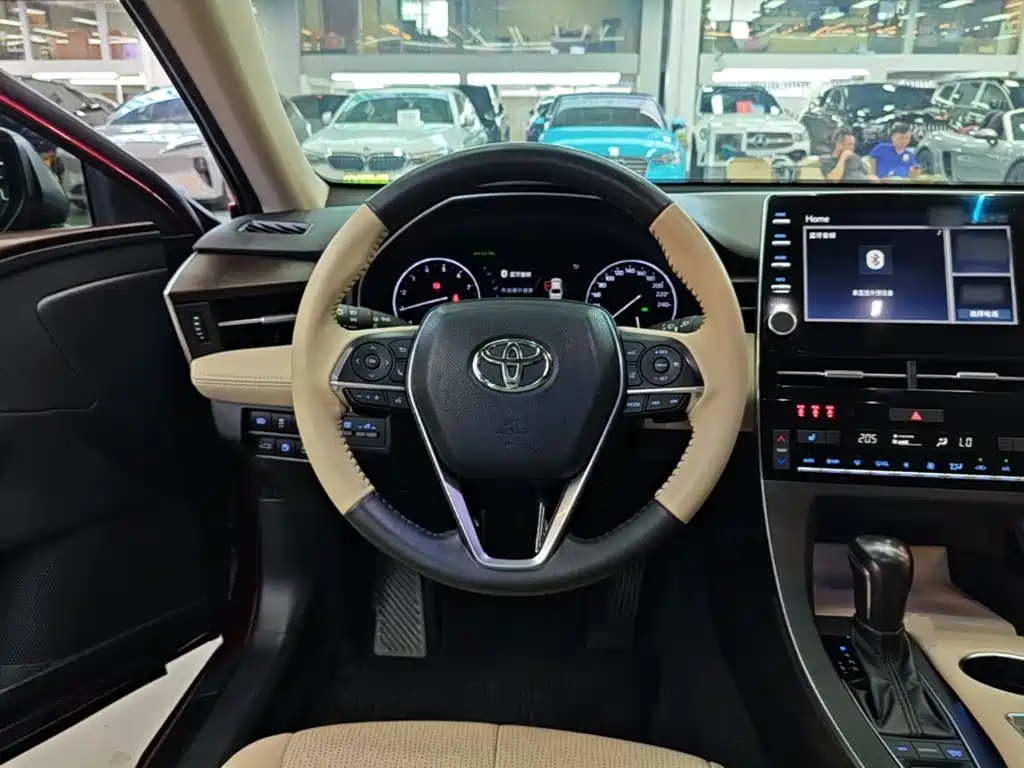 Toyota Avalon — миниатюра 11