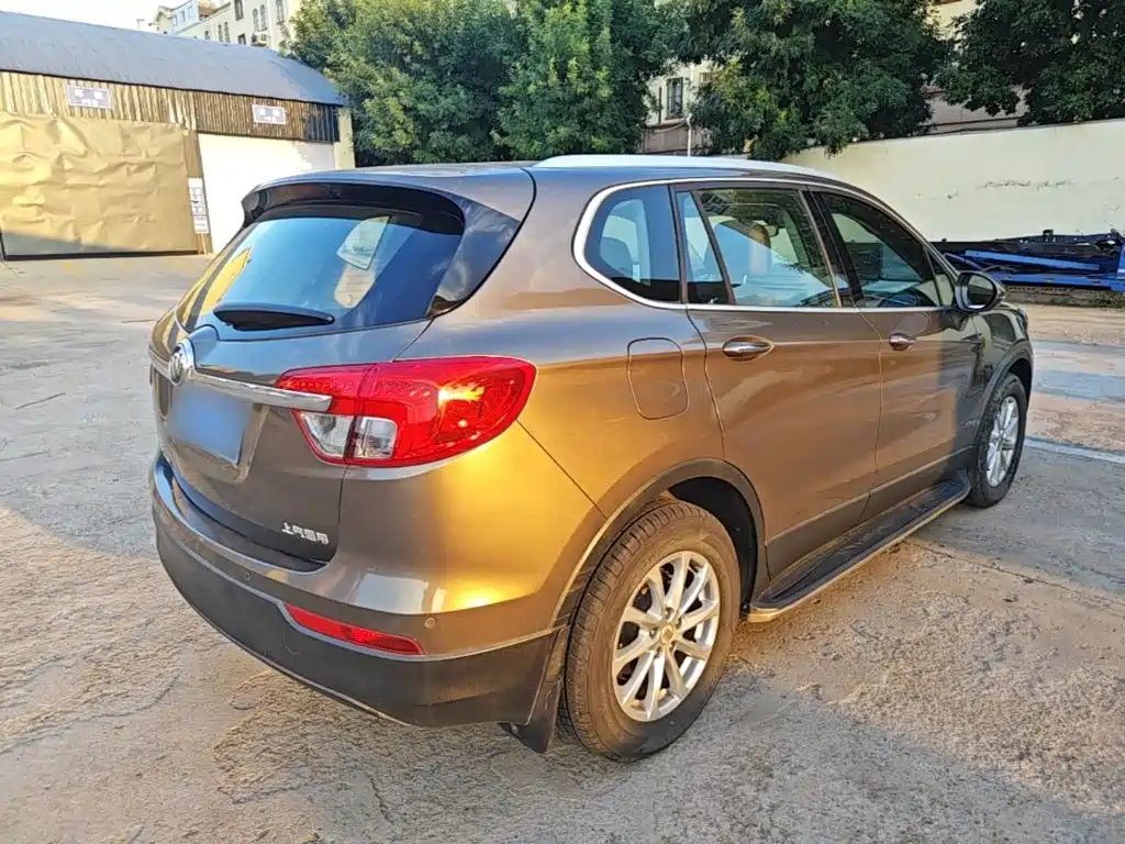 Buick Envision Plus — миниатюра 7