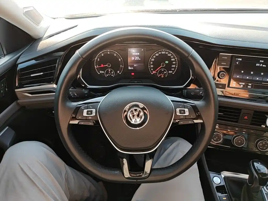 Volkswagen Sagitar — миниатюра 11