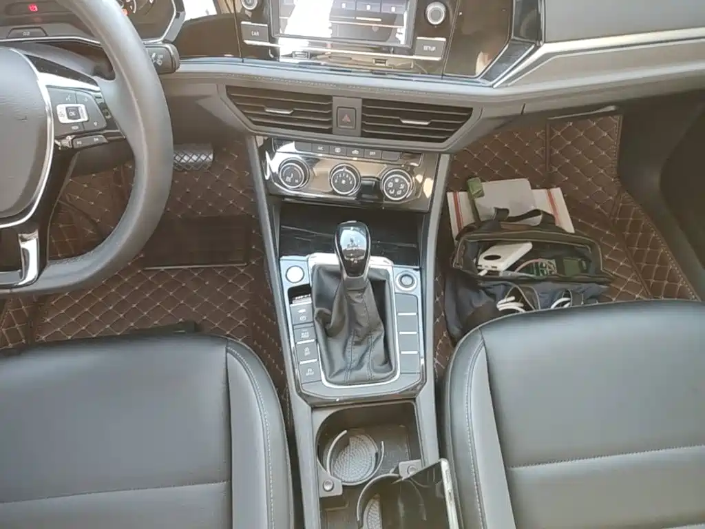 Volkswagen Sagitar — миниатюра 14