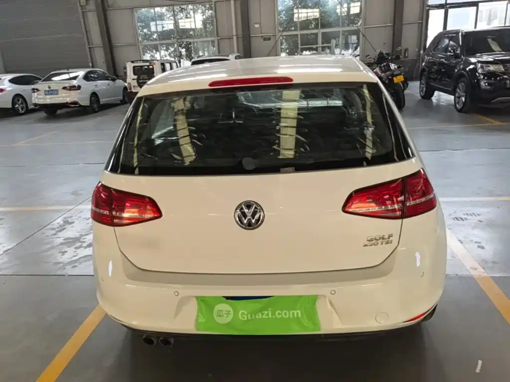 Volkswagen Golf — миниатюра 6