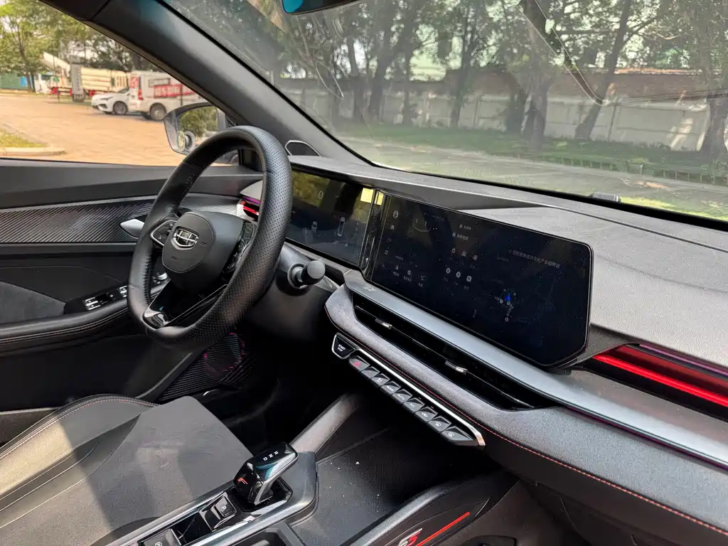Geely Binrui — миниатюра 7