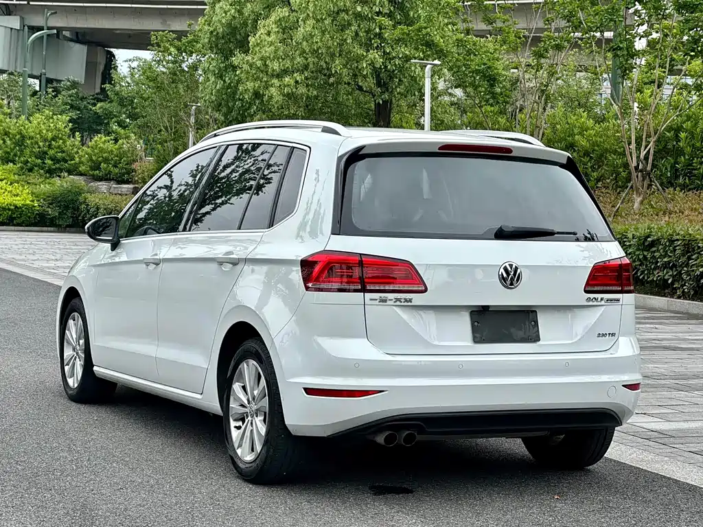 Volkswagen Golf Sportsvan — миниатюра 4