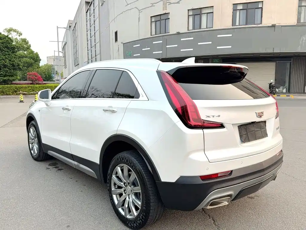 Cadillac XT4 — миниатюра 9