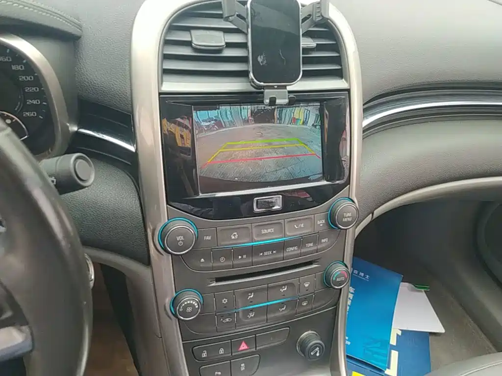 Chevrolet Malibu — миниатюра 13