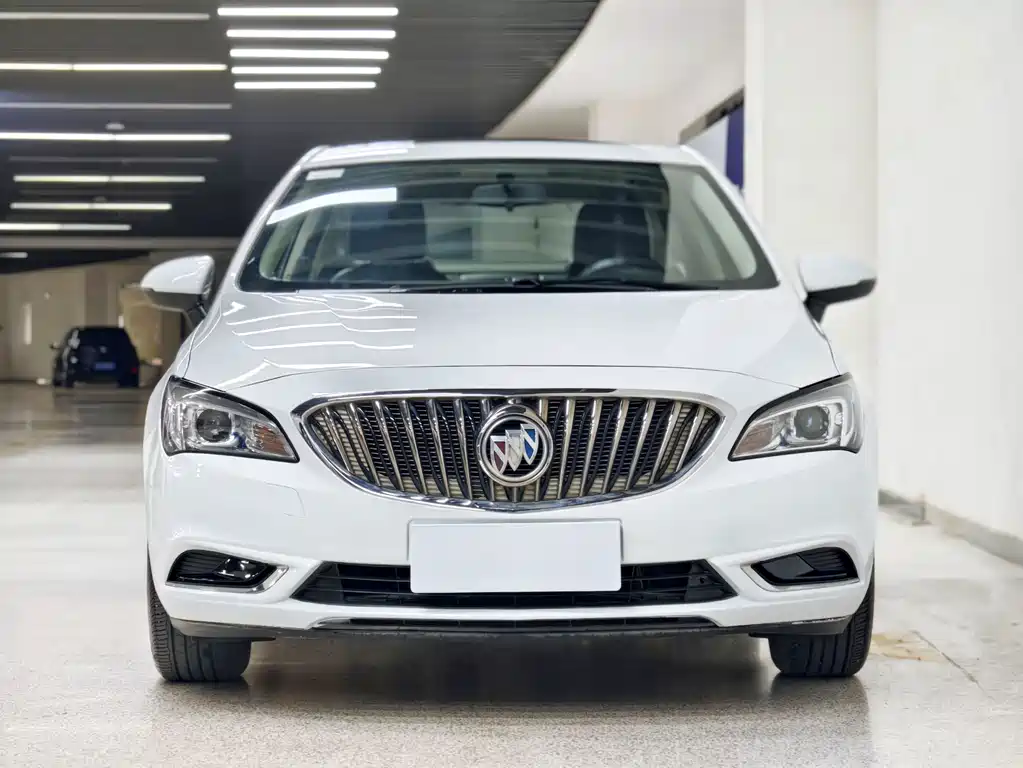 Buick Verano — миниатюра 2
