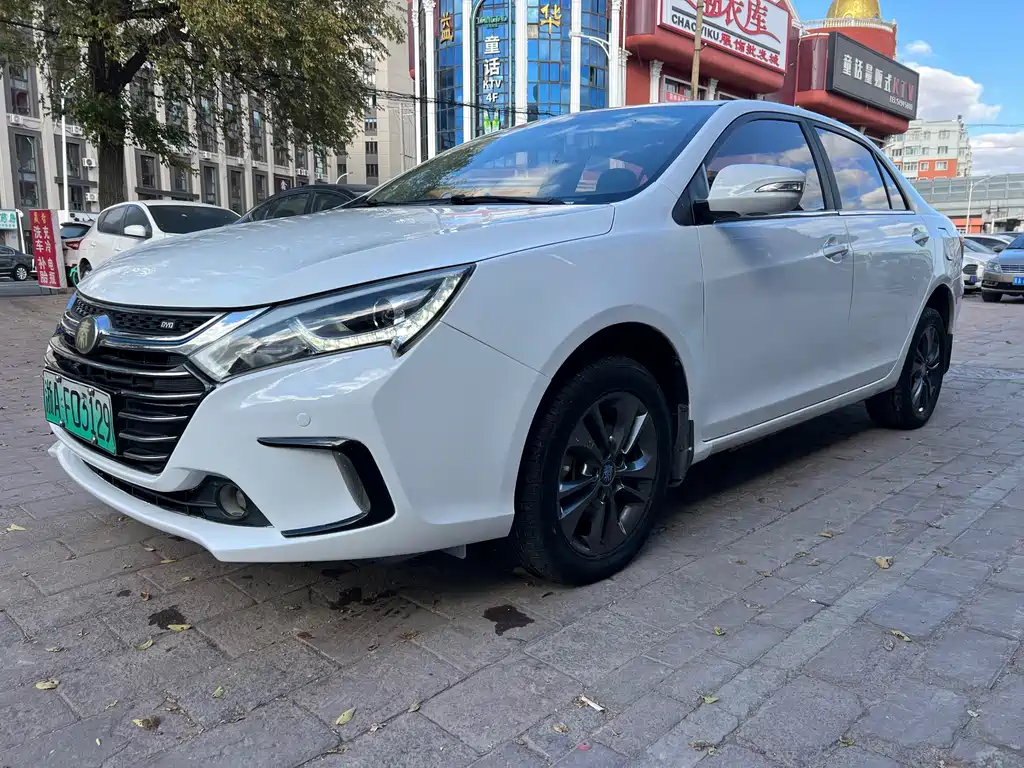 BYD Qin NEV