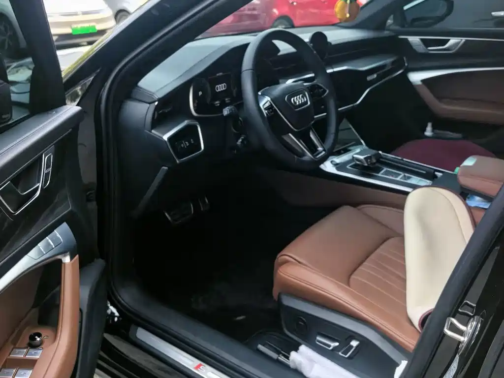 Audi A6L — миниатюра 12