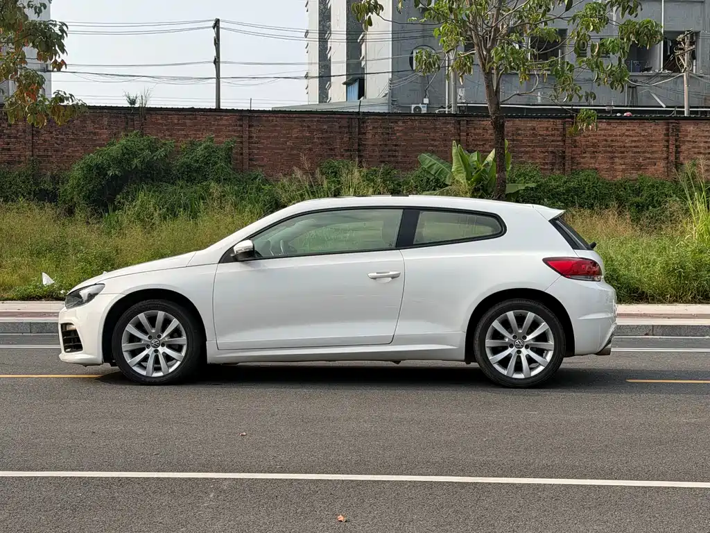 Volkswagen Scirocco — миниатюра 4