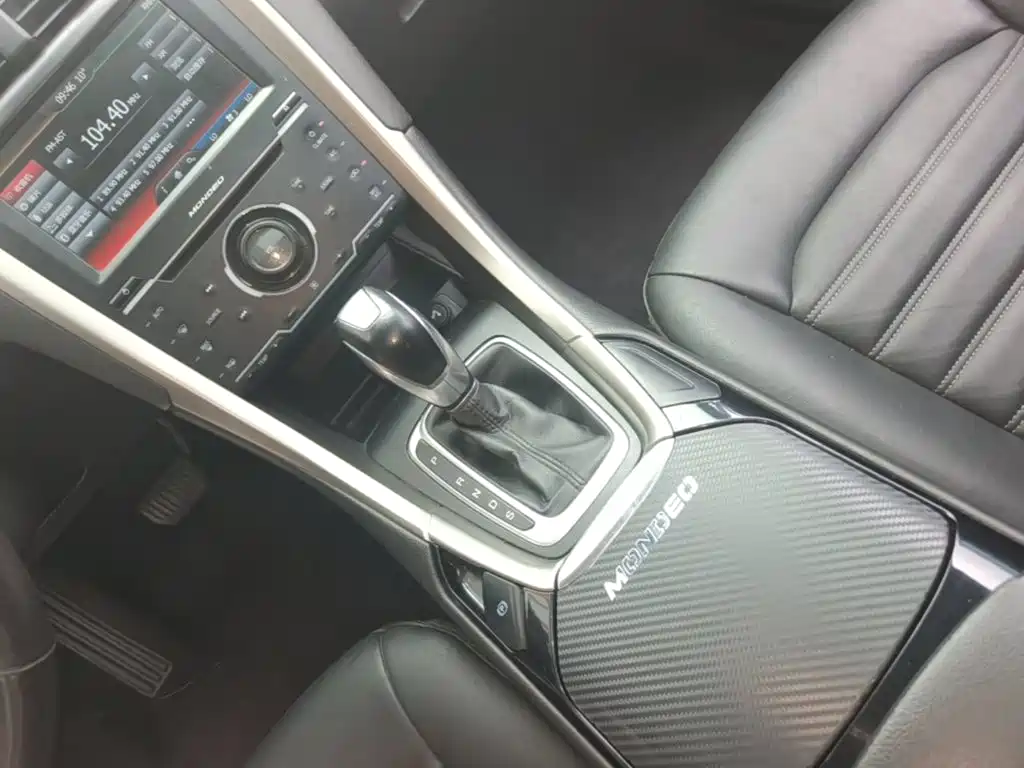 Ford Mondeo — миниатюра 14