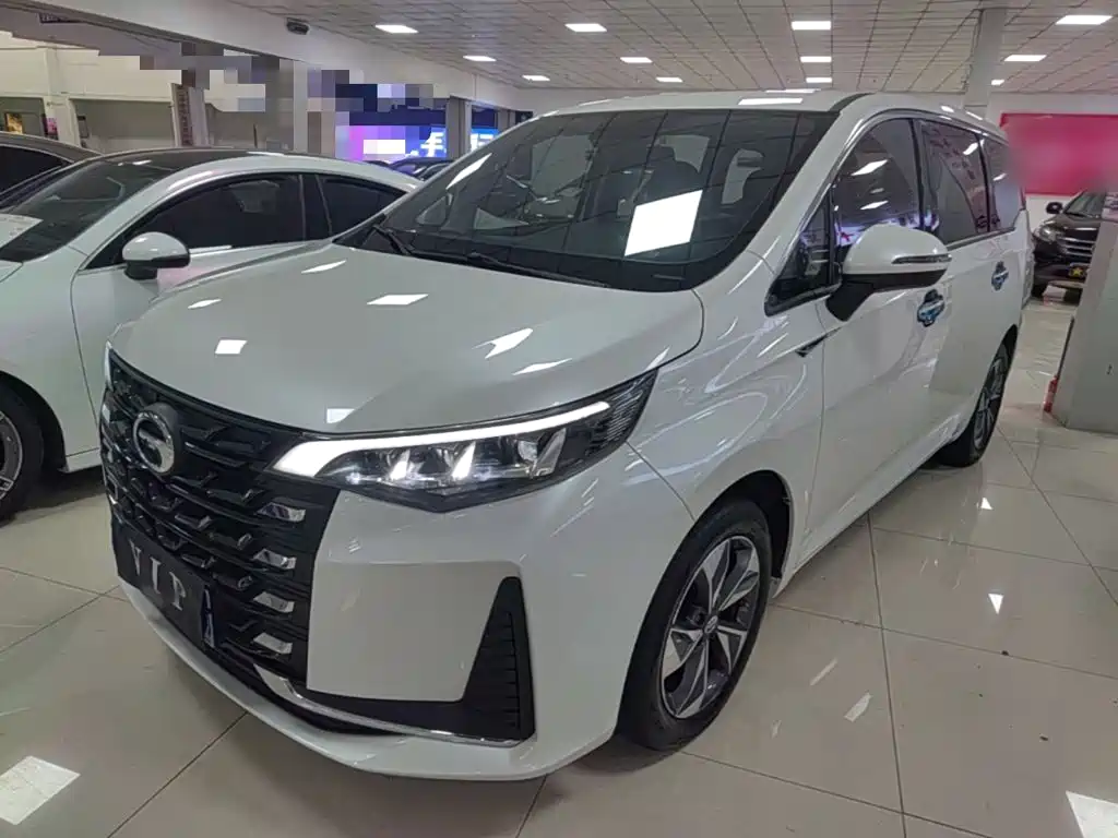 GAC Motor Trumpchi M6 — миниатюра 2