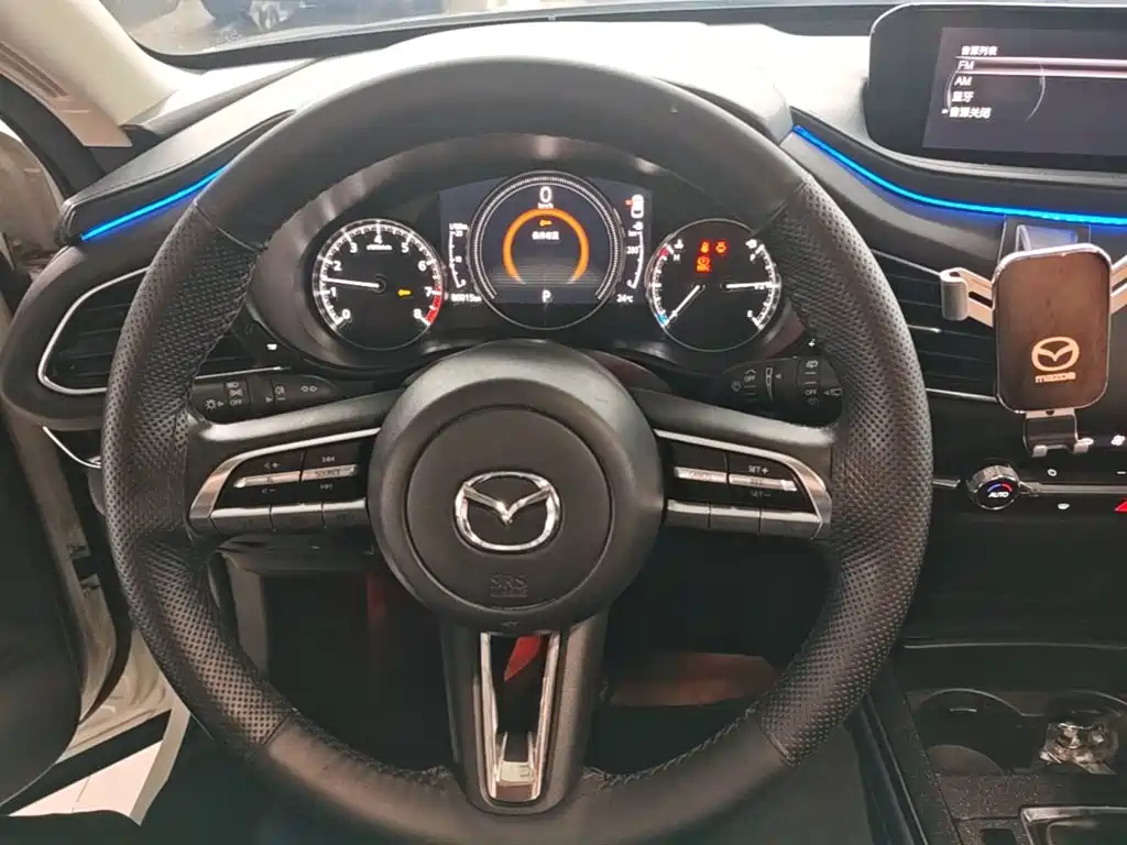 Mazda CX-30 — миниатюра 11