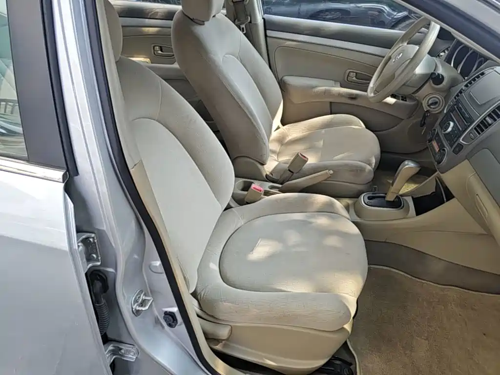 Nissan Sylphy — миниатюра 25