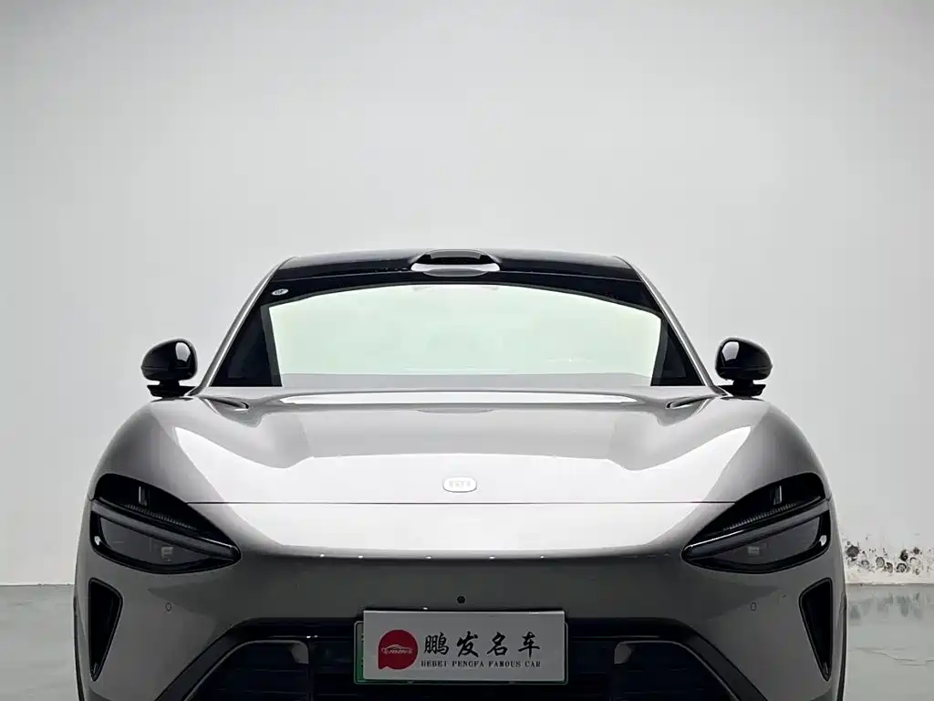 Xiaomi YU7 — миниатюра 2