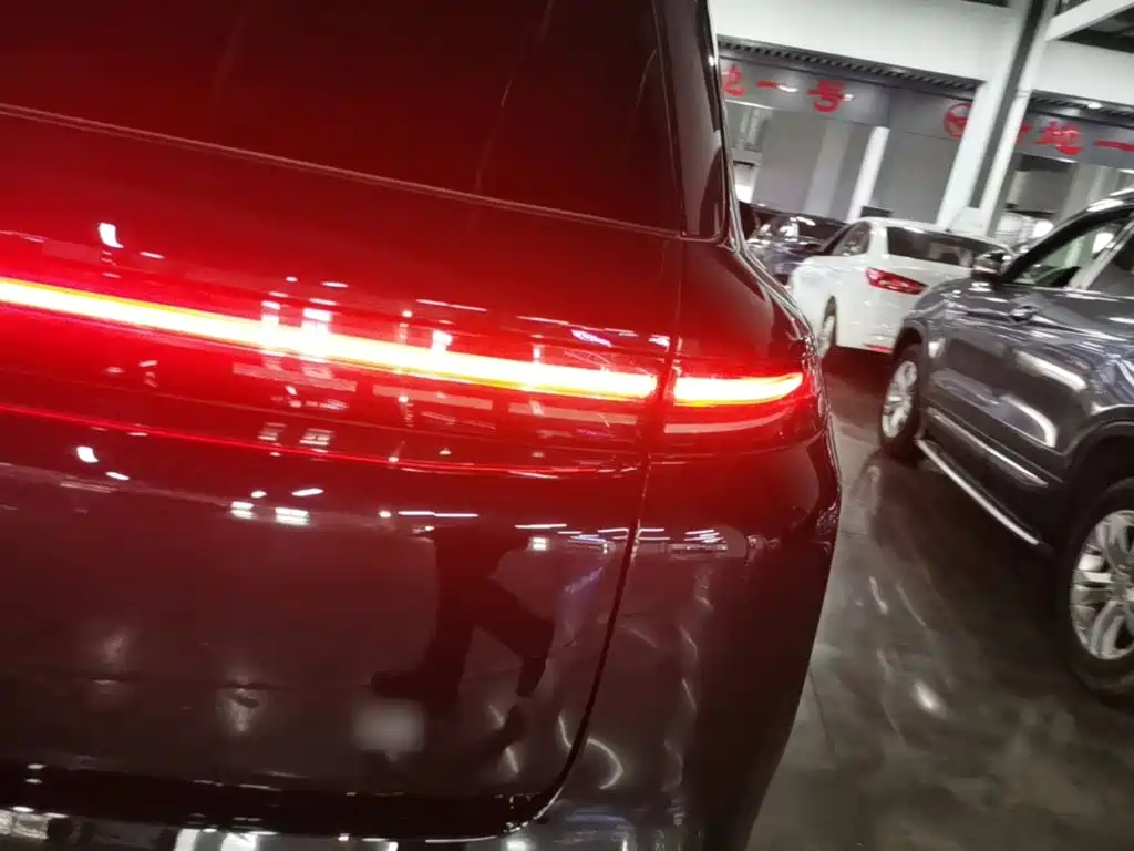 Li Auto Li L8 — миниатюра 8