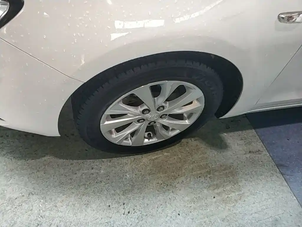 Buick Excelle — миниатюра 23