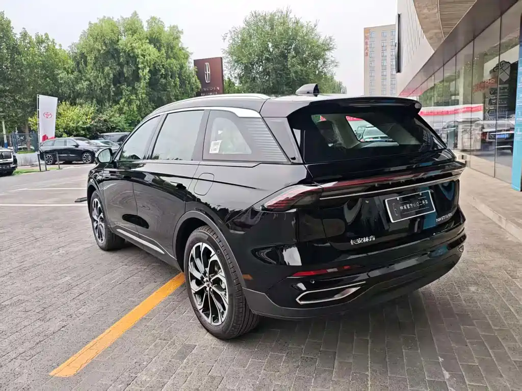 Lincoln Nautilus 2026 2.0T
