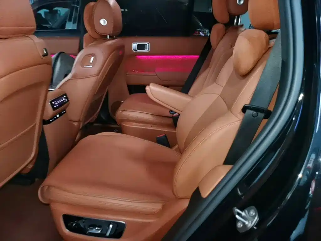 Li Auto Li L8 — миниатюра 17