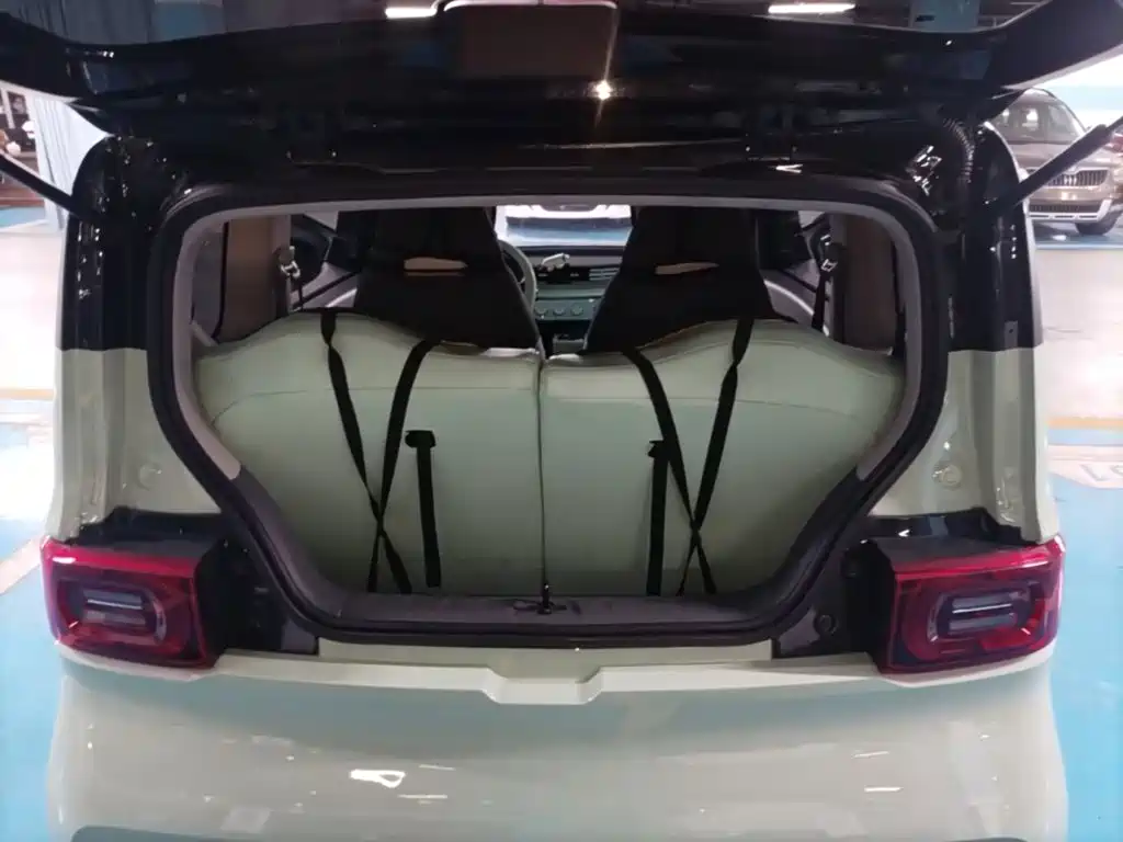 Wuling MINIEV — миниатюра 19