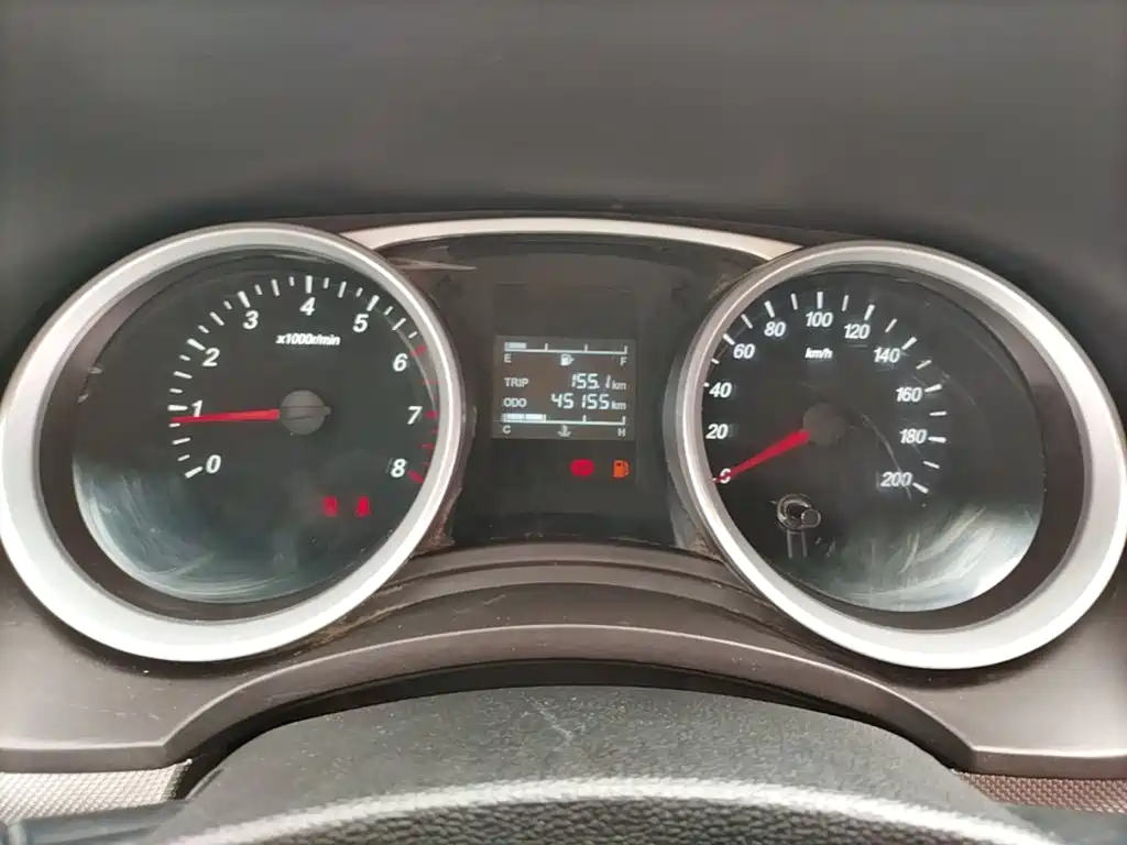 Wuling Hongguang — миниатюра 12