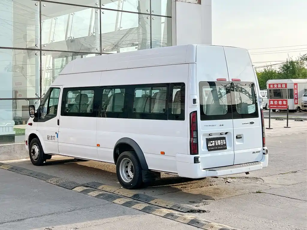 Ford Transit Custom — миниатюра 6