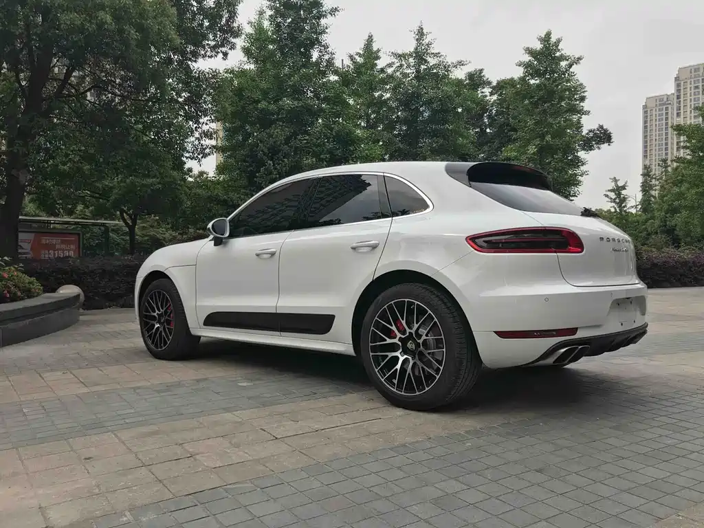 Porsche Macan 2017 Macan Turbo 3.6T