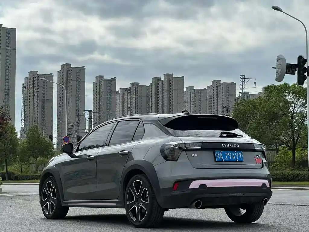 Lynk & Co 02 — миниатюра 7