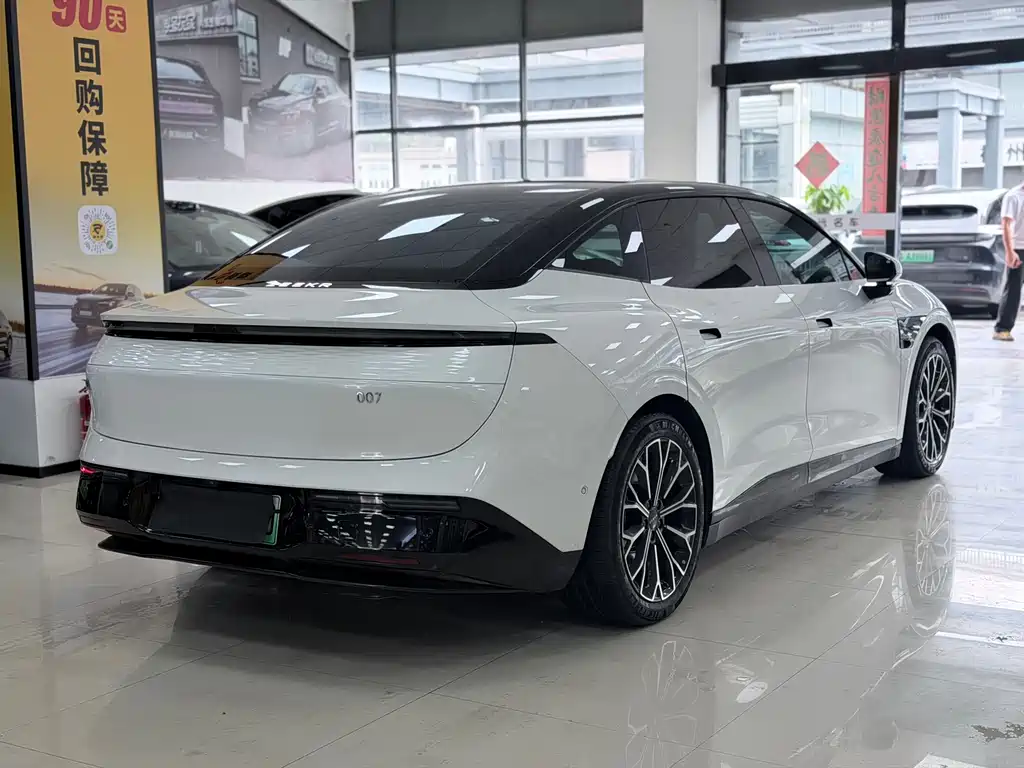 Zeekr 007 2024 100kWh
