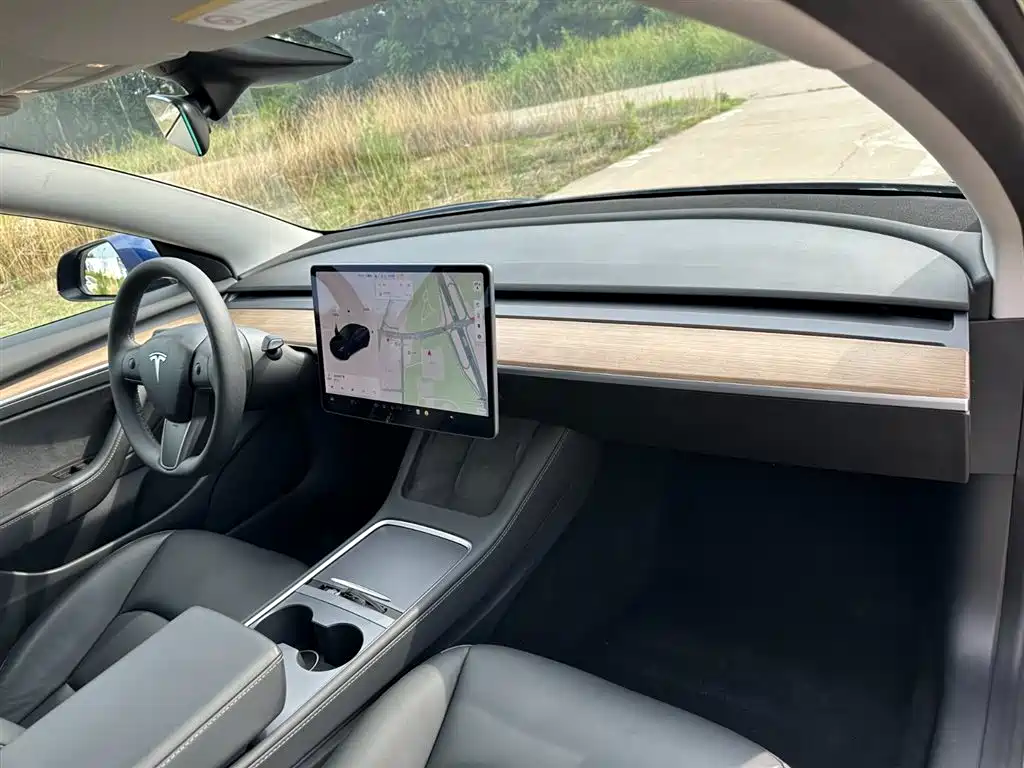 Tesla Model 3 — фотографии объявления, Фото 16