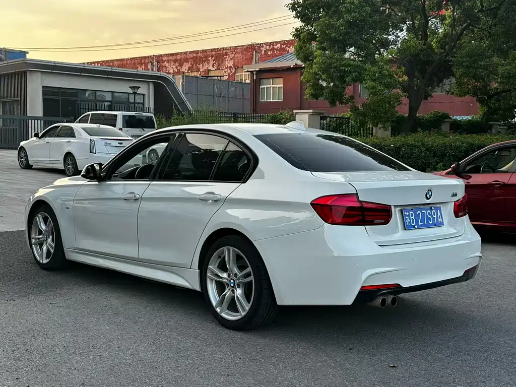BMW 3 Series — миниатюра 7