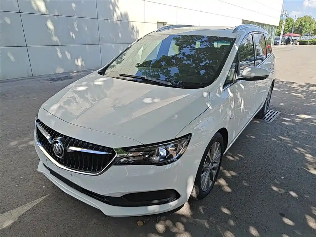 Buick GL6 2022
