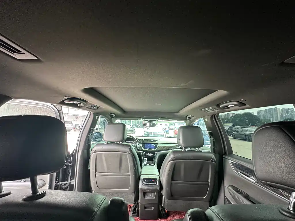 Cadillac XT6 — миниатюра 17